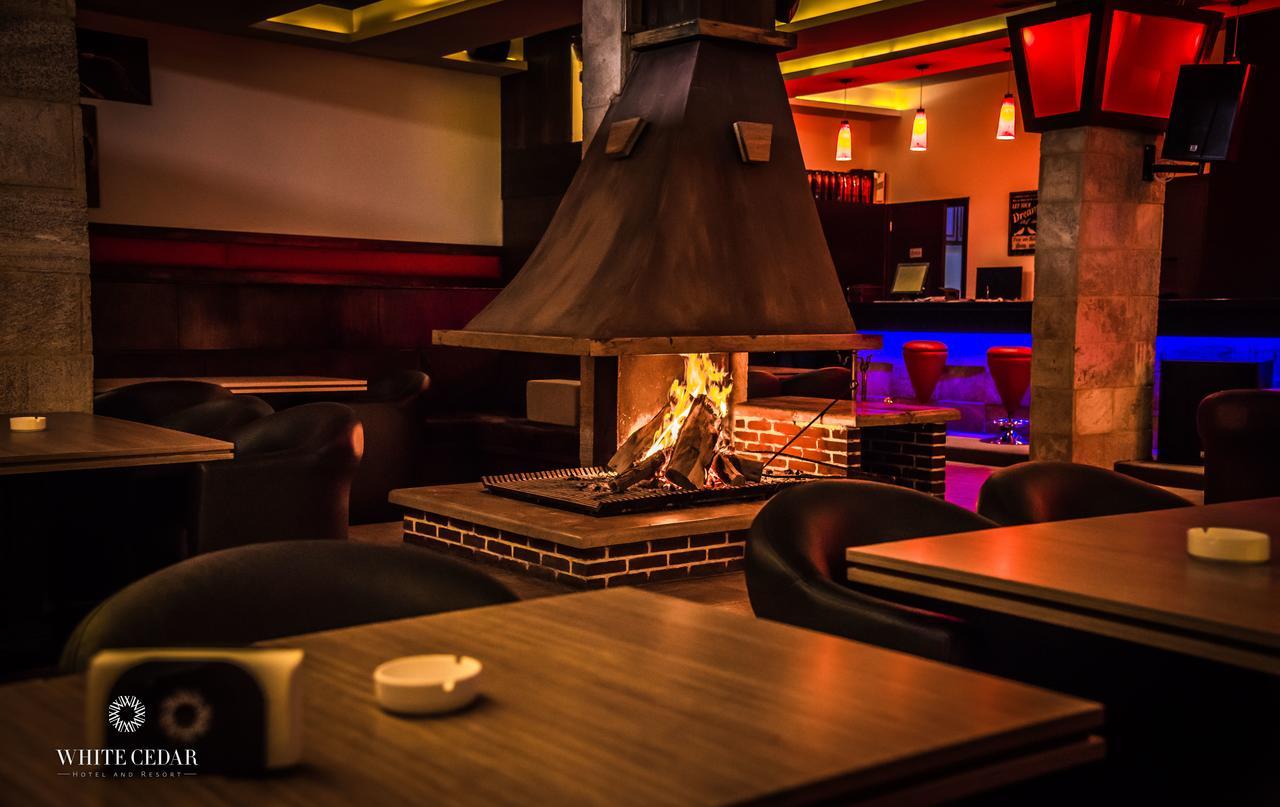 White Cedar Hotel &Resort Аль-Арз Екстер'єр фото