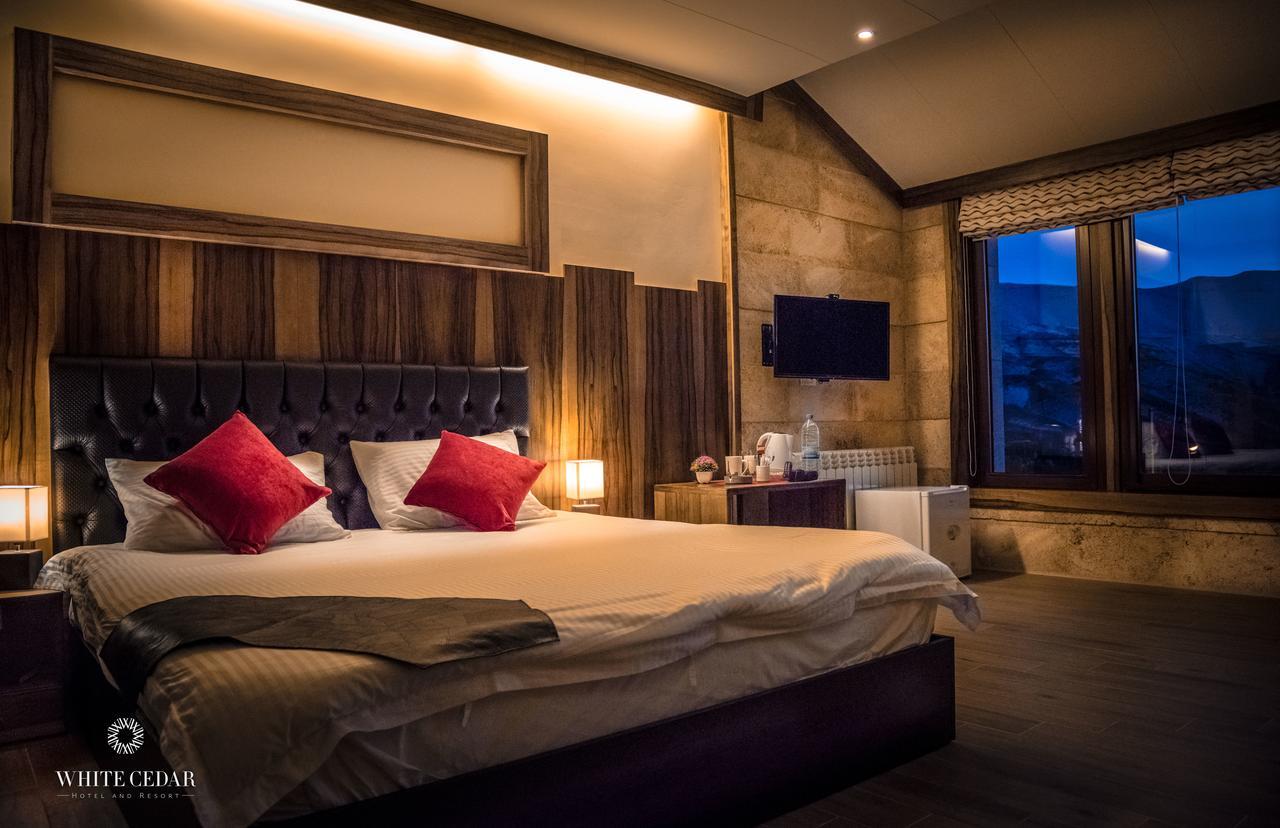 White Cedar Hotel &Resort Аль-Арз Екстер'єр фото